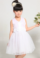 杭州童装特价批发 2012新品童装现货上市，聚焦服装服饰市场